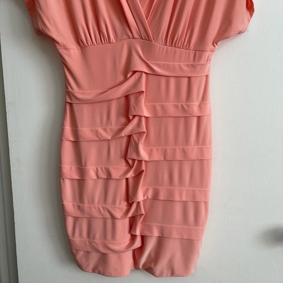 XXI Pink Bodycon Mini Party Cocktail Dress Size Medium - Picture 4 of 6